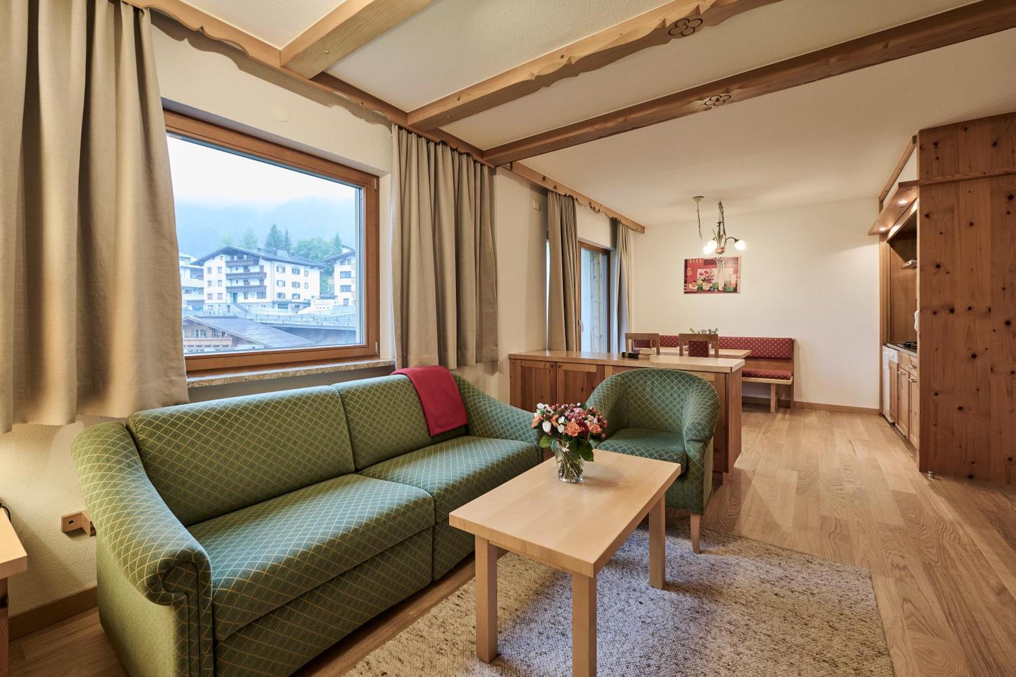 Hotel Austria Lech am Arlberg Ruang foto